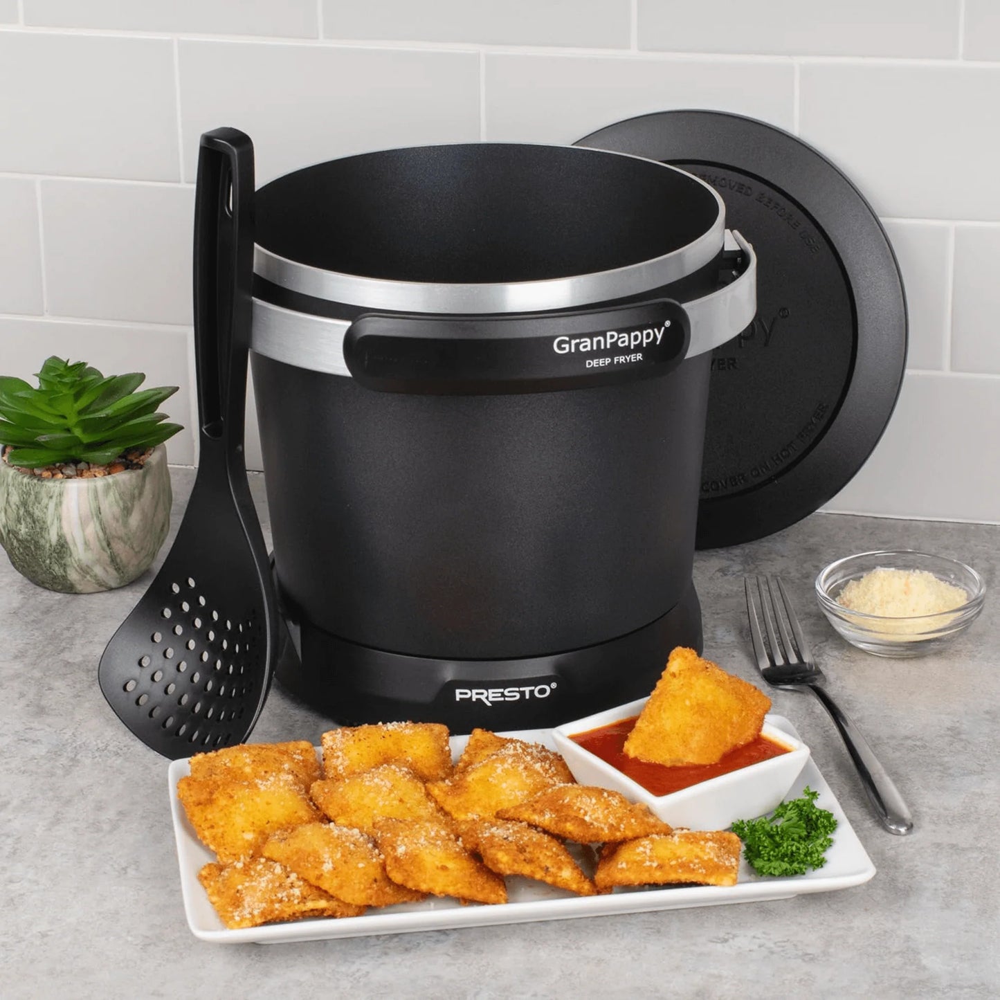 Presto Granpappy Electric Deep Fryer