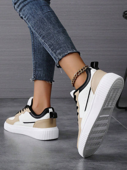 Fall/Winter Women'S Sports Shoes, Breathable Casual Sneakers Women Fashionable Lightweight Skate Shoes, Flat Skateboarding Shoes