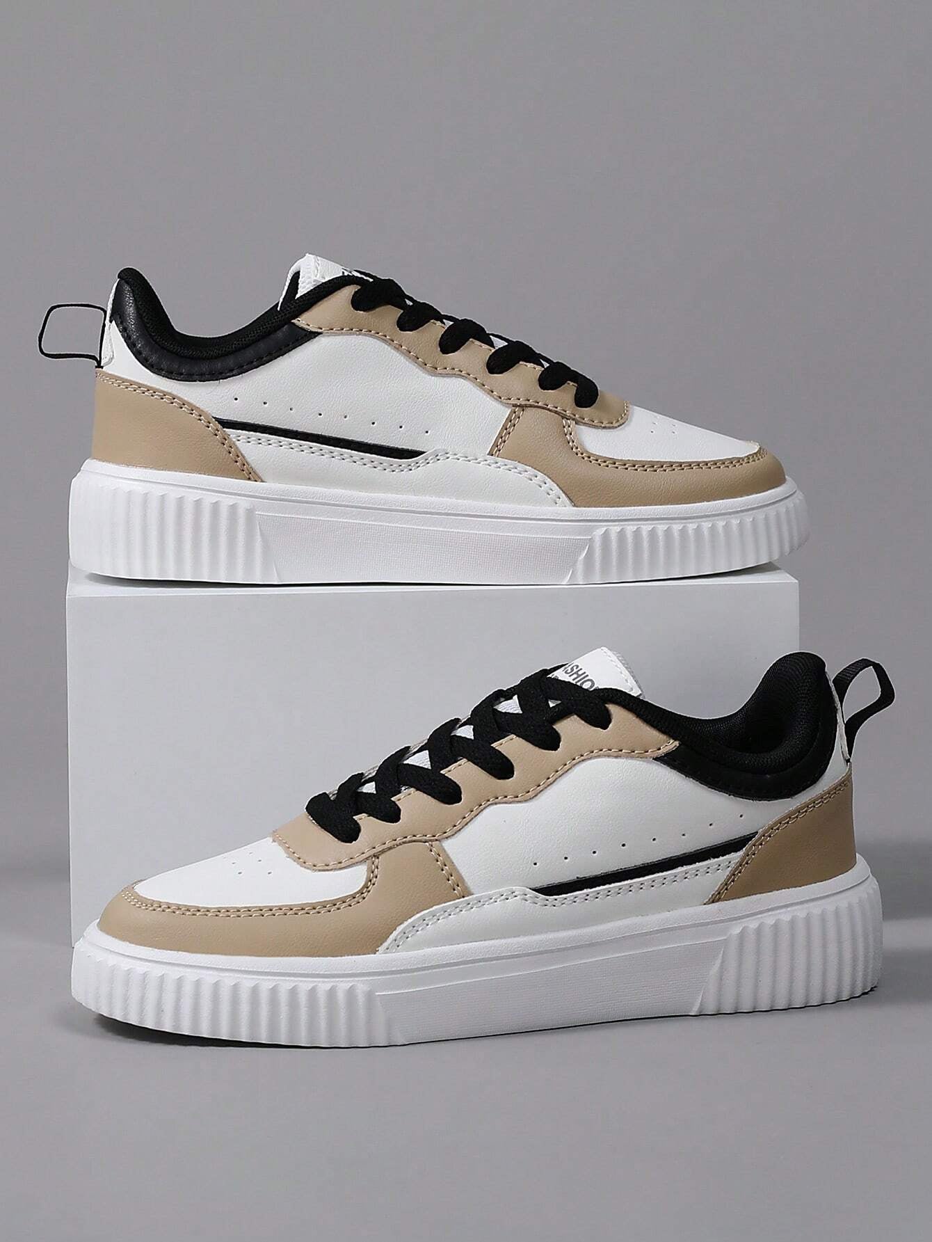 Fall/Winter Women'S Sports Shoes, Breathable Casual Sneakers Women Fashionable Lightweight Skate Shoes, Flat Skateboarding Shoes